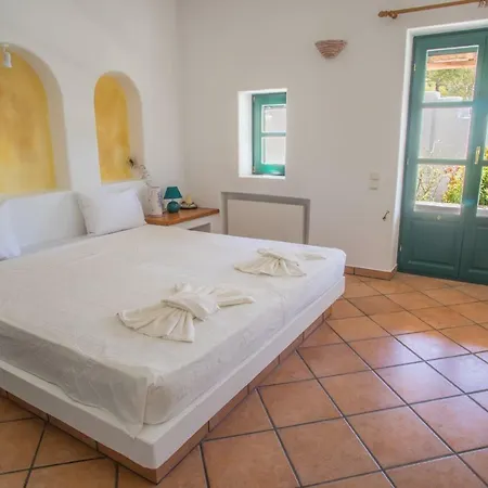 Aegean Pearl Villa *